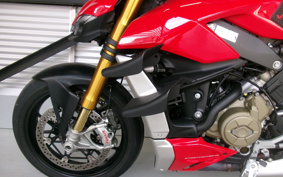 DUCATI STREET FIGHTER V4S 2021 1F00