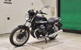 MOTO GUZZI MOTO GUZZI V7 SPECIAL 2018