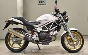 HONDA VTR 250 Gen. 2 MC33