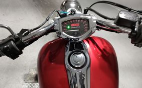 YAMAHA XVS1300CA STRIKER VP33