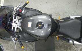 SUZUKI GSX1300R HAYABUSA 2001