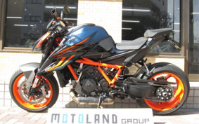 KTM 1290 SUPER DUKE R 2022 V3940
