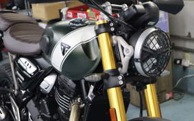 TRIUMPH SCRAMBLER 400X 2026 T147Y0