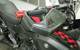 SUZUKI Vｽﾄﾛｰﾑ250 2012