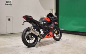 SUZUKI GSX-R125 DL33B