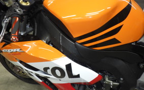 HONDA CBR1000RR 2005 SC57