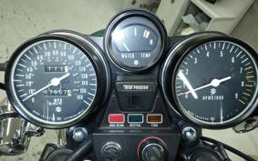 SUZUKI GT750 2021