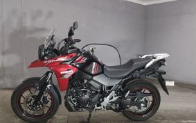 SUZUKI V-STROM 250 DS12E
