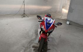 HONDA CBR1000RR SC59