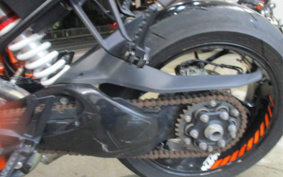 KTM 1290 SUPER DUKE R 2014 V3940