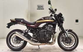 KAWASAKI Z900RS 2025 ZR900K