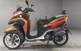 YAMAHA TRICITY 125 SE82J