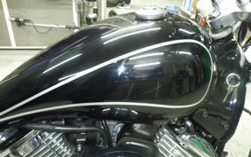 YAMAHA DRAGSTAR 1100 2000 VP10J