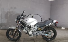 HONDA VTR 250 MC33