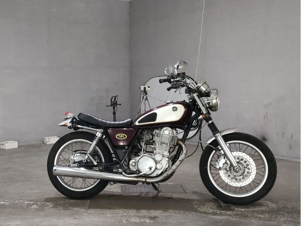 Фото Yamaha SR400 2007 с японского аукциона
