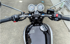 TRIUMPH BONNEVILLE T100 2026 DB0G23