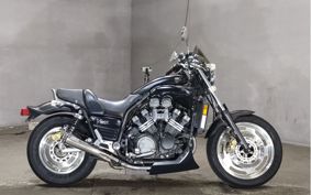 YAMAHA VMAX 2003 VP15