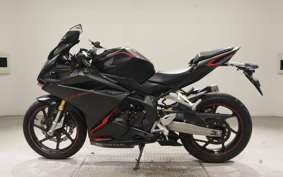 HONDA CBR250RR A MC51