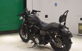 HARLEY XL883N 2013