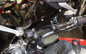 DUCATI DIAVEL Carbon 2013 G100A