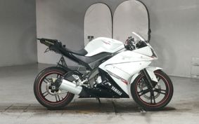 YAMAHA YZF-R125 RE06