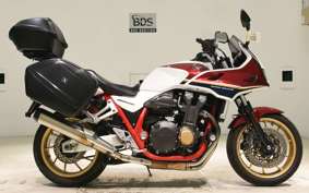 HONDA CB1300SB SUPER BOLDOR 2021 SC54