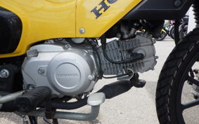 HONDA ｸﾛｽｶﾌﾞ110-3
