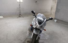 SUZUKI BANDIT1200S 2003 GV77A