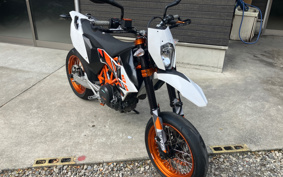 KTM 690 SMC R 2014 LST40