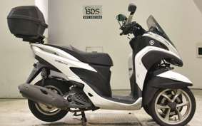 YAMAHA TRICITY 125 SE82J