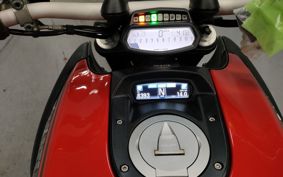 DUCATI DIAVEL CARBON 2011 G100AB