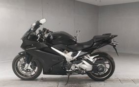 HONDA VFR800F RC79