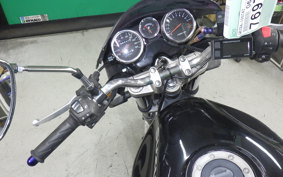 SUZUKI GSF750 1997 GR7EA