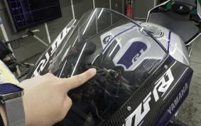 YAMAHA YZF-R1 2024 RN65J
