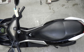 YAMAHA N-MAX 2022 SE86J