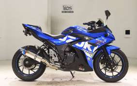 SUZUKI GSX250 R