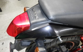 HONDA VTR 250 Gen. 2 1995 MC33