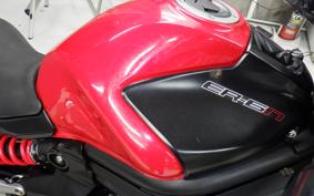 KAWASAKI ER600 N 2012