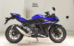 SUZUKI GSX250RA 2001