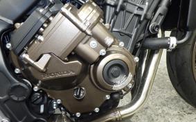HONDA CB650R E-Clutch 2024 RH17