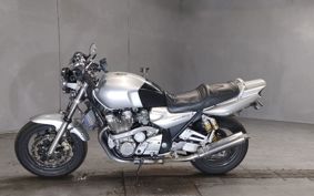 YAMAHA XJR1300 RP01J