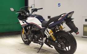 HONDA CB1300SB SUPER BOLDOR SP 2023 SC54