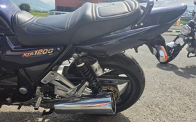 YAMAHA XJR1200 1995 4KG