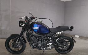 YAMAHA XSR900 RN56J