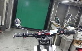 YAMAHA SEROW 250 2023 DG11J