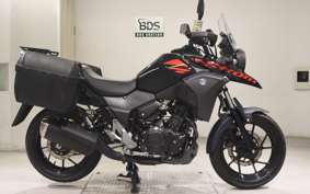 SUZUKI Vｽﾄﾛｰﾑ250A 2004