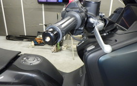 YAMAHA T-MAX 560 T 2023 SJ19J