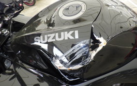 SUZUKI HAYABUSA Gen.3 2021 EJ11A