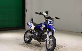 YAMAHA TT-R50 E CA01W