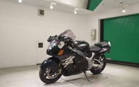 SUZUKI GSX-1300R HAYABUSA 2004